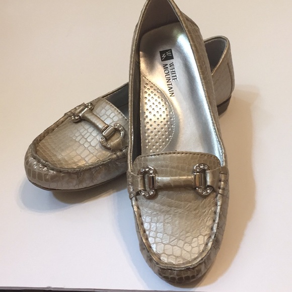 White Mountain Size 5 - Picture 3 of 4